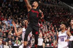 开云体育官网-天津队险胜国王，利拉德扛起全队