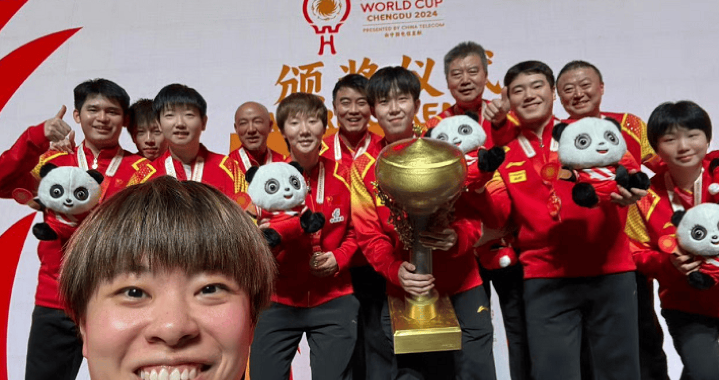 乒乓球赛：中国队压倒性胜利