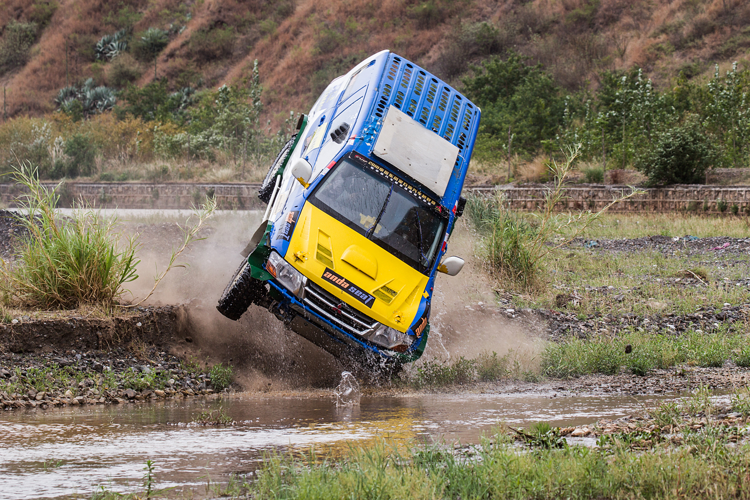 重庆力帆主场憾失三分,保级前景雪上加霜 重庆力帆主场憾失三分,保级前景雪上加霜