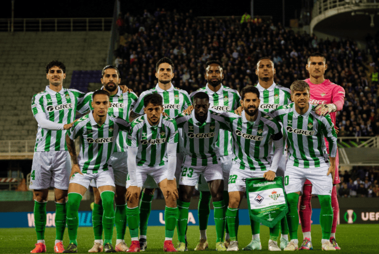 包含马德里竞技客场险胜拉科鲁尼亚，西甲争冠前景一片光明的词条