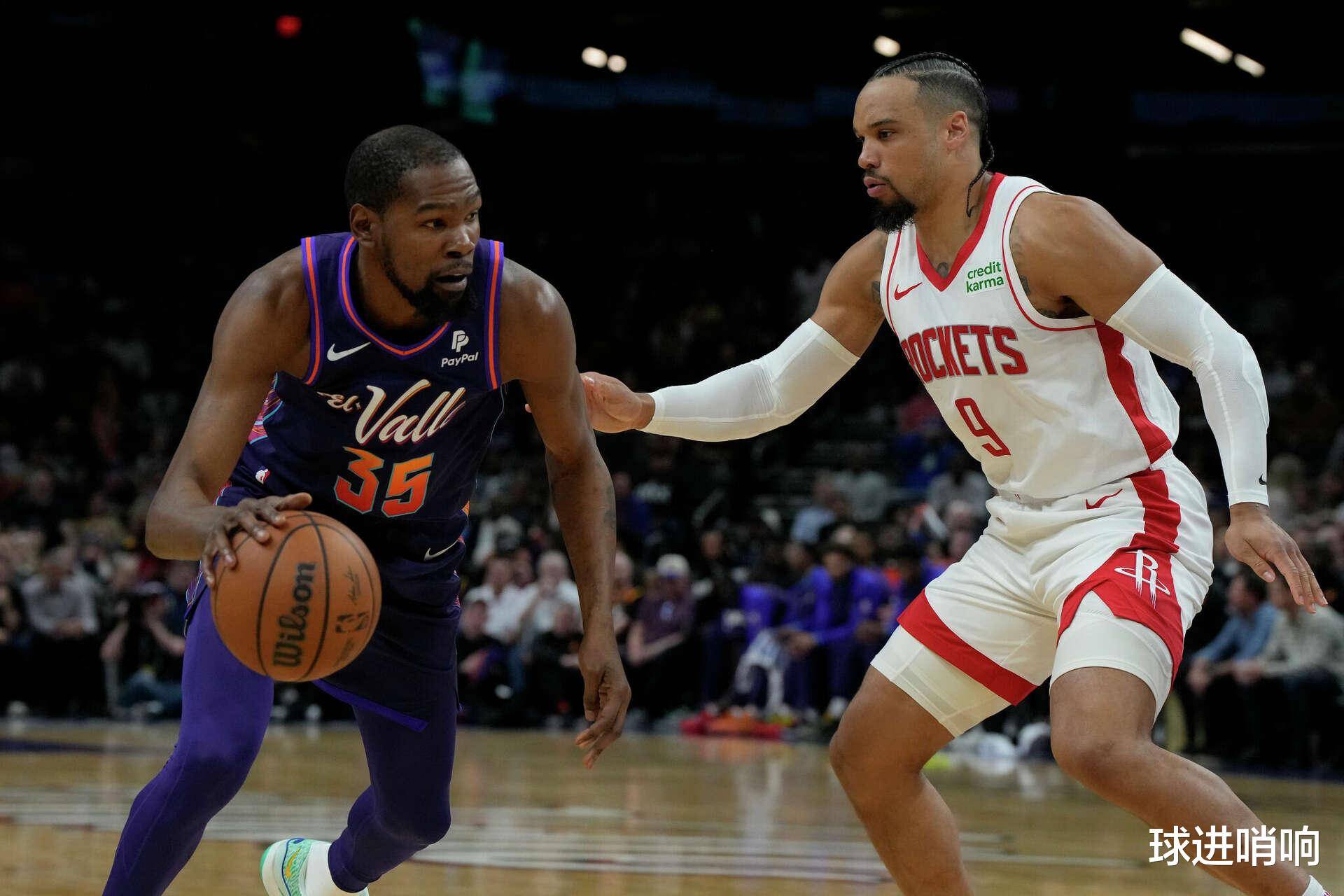 包含湖人B队碾压鹈鹕，杜兰特完成帽子戏法的词条