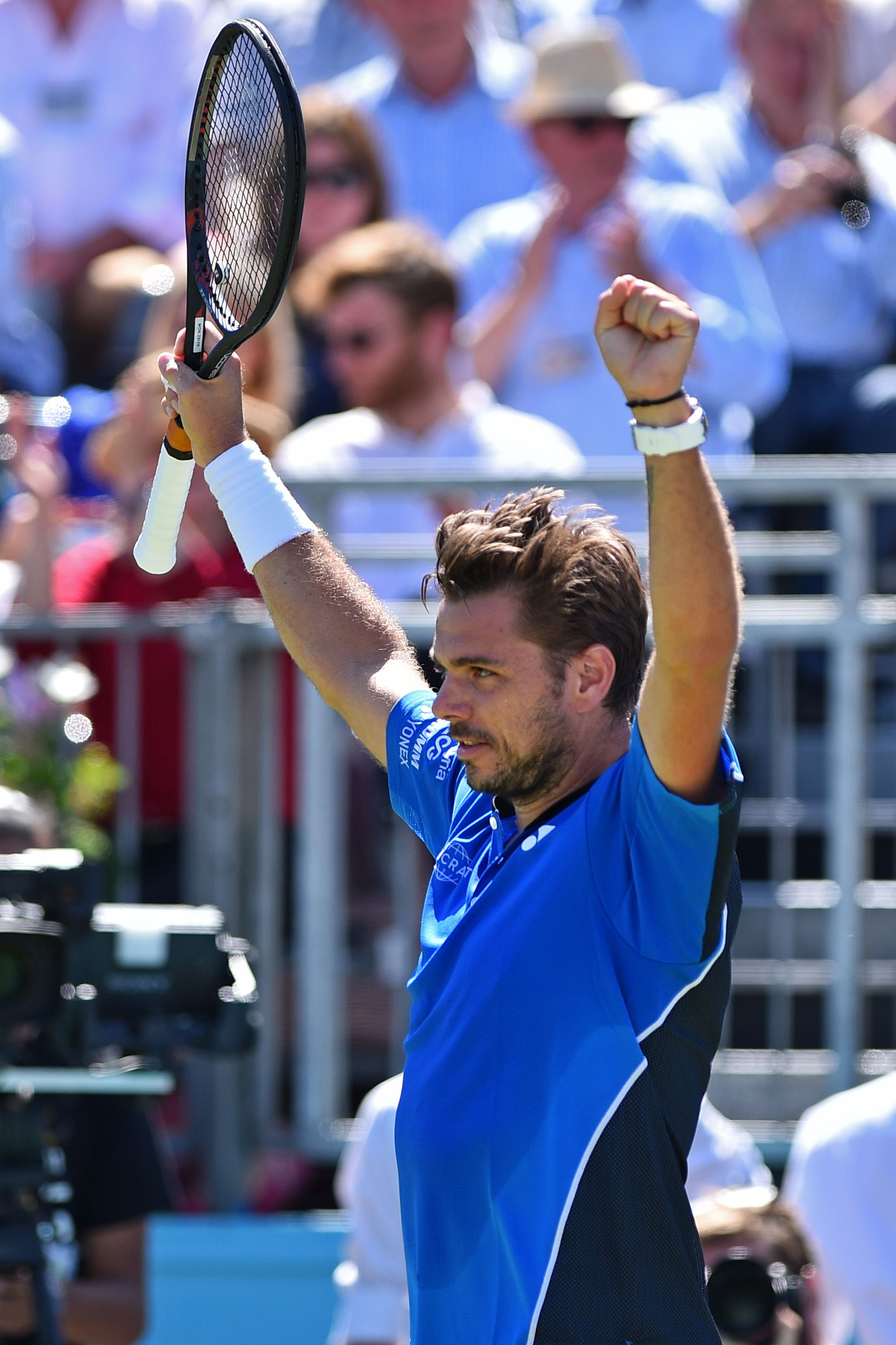 美国网球队逆转德国网球队，瓦林卡送出助攻的简单介绍